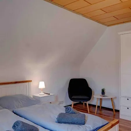 Gemuetliche Wohnung Naehe Alsfeld - Parkplatz Exterior photo